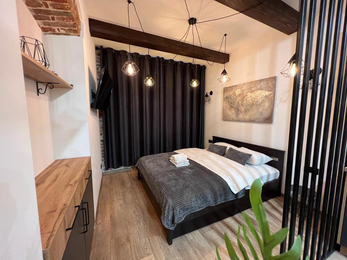 Cozy Loft На Староєврейській 24 Lviv Buitenkant foto